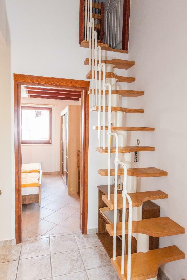 Ferienwohnungen Velijoze Poreč Exterior foto