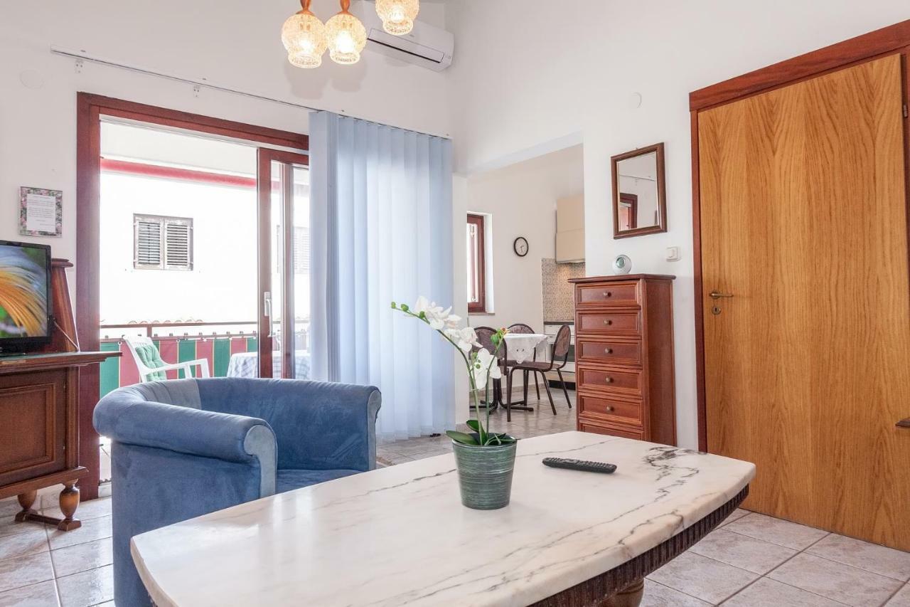 Ferienwohnungen Velijoze Poreč Exterior foto